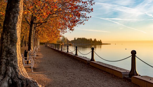Őszi Balaton-part és a balatonfüredi Tagore sétány